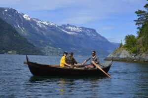 Tailor made row boat tour